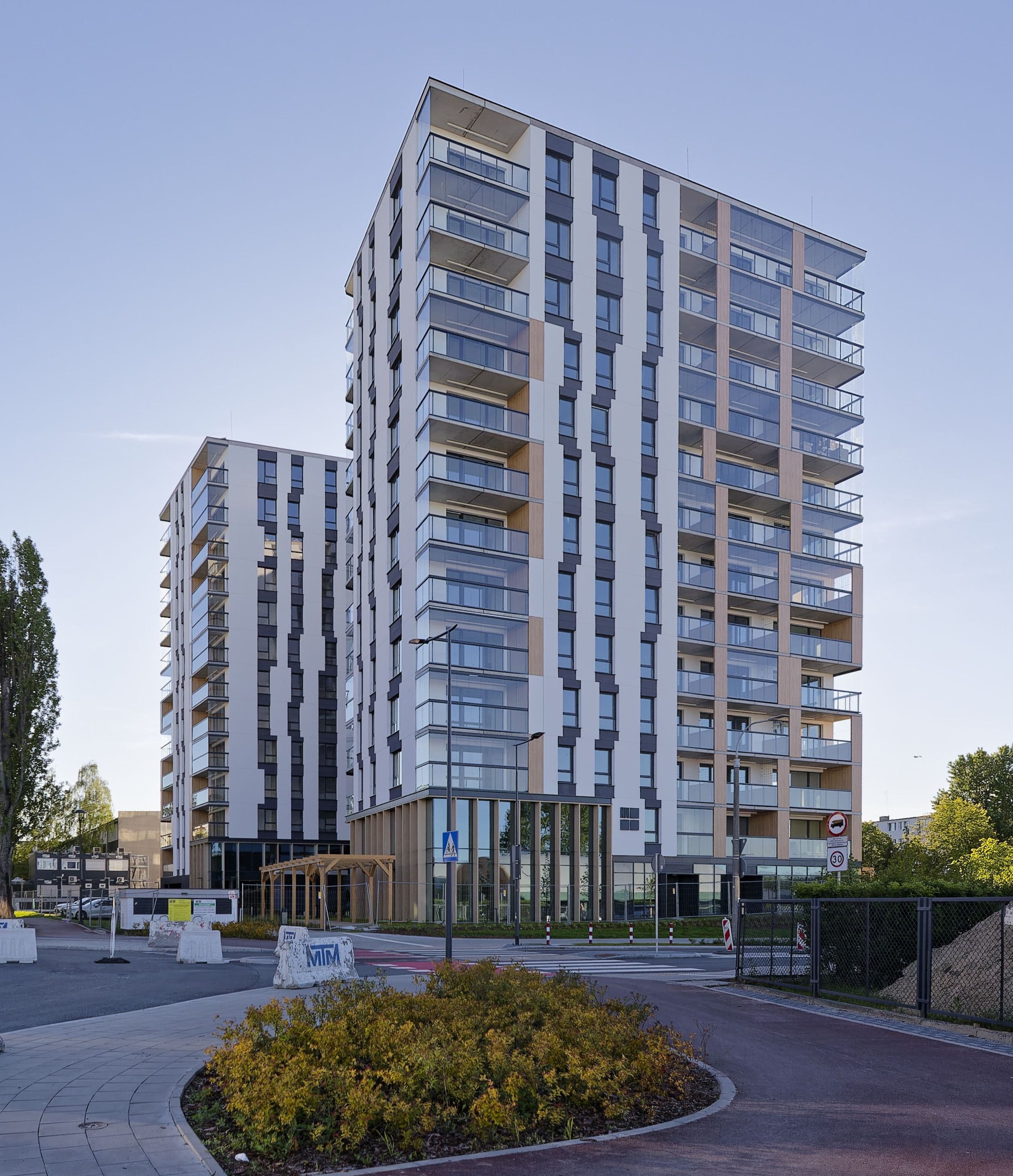 skadrowane do pionu wieczorne